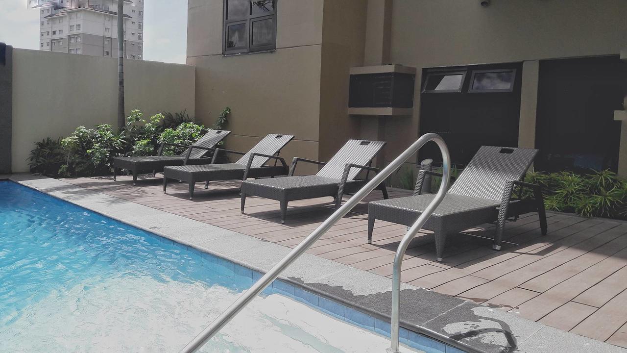 Azalea Place Robinsons Residences سيبو المظهر الخارجي الصورة